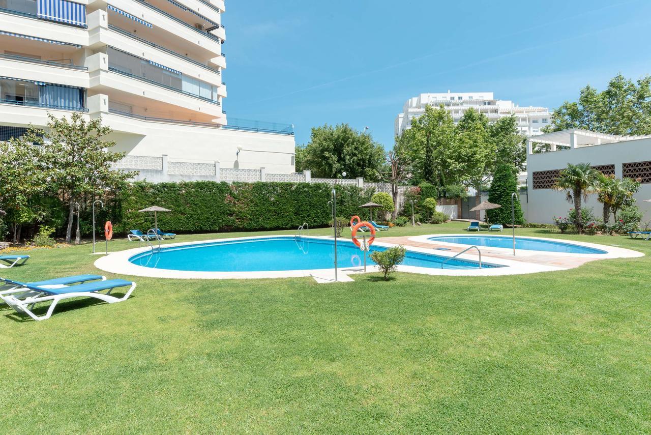 Appartement Apartamento Marbella Azul Extérieur photo